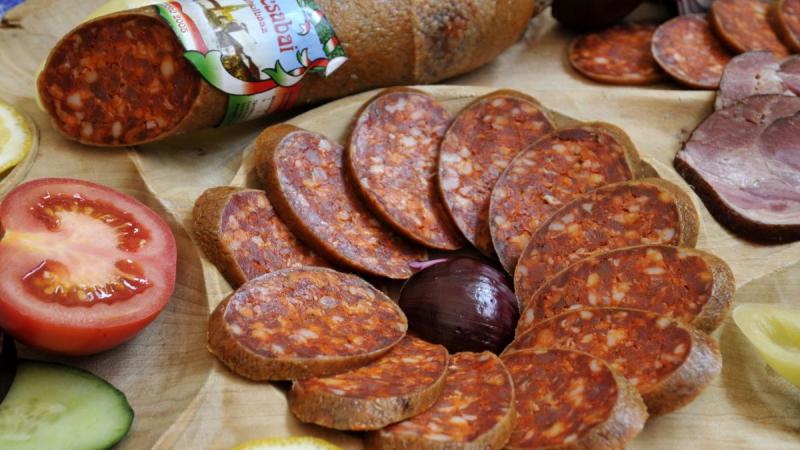 Helyi értékeink  -  előadássorozat