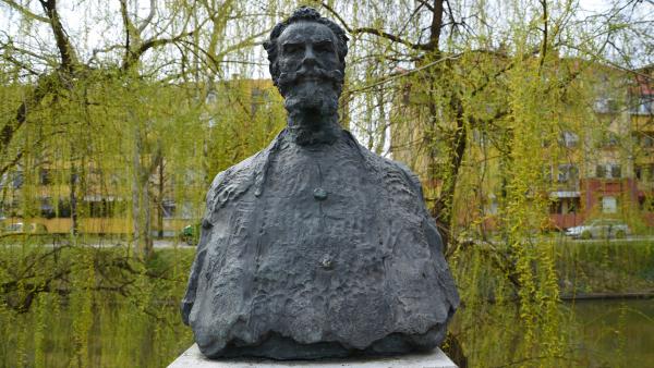 Munkácsy szoborsétány