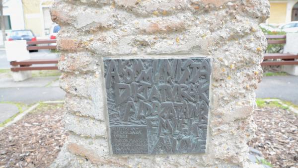 kommunista_diktatúra21