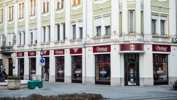 4c66fb09a2660ba62e14ee7805a2e522_lg_16x9