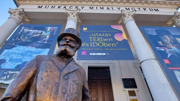 Munkácsy szobrok Békéscsabán