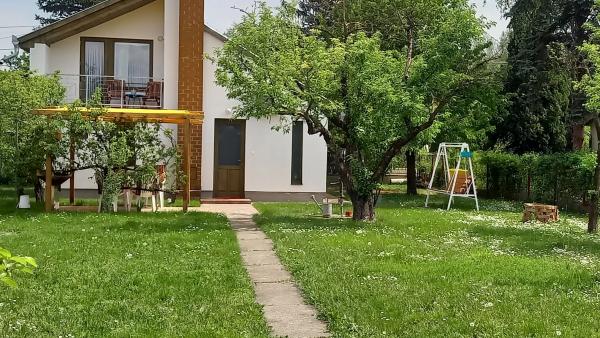 Két Puli Vendégház